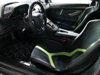 Voertuigafbeelding 8