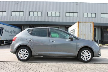 Voertuigafbeelding 4