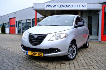 Lancia Ypsilon - 3-XHP-82 - Polisa Lease
