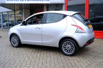 Voertuigafbeelding 20