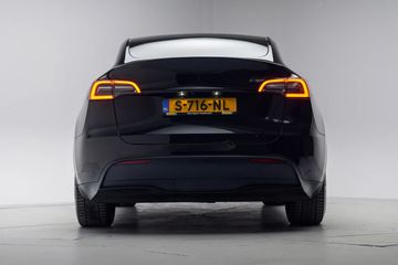 Voertuigafbeelding 36