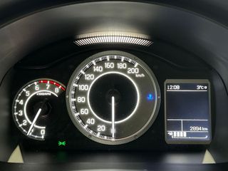 Voertuigafbeelding 13