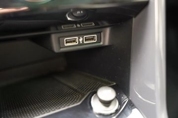 Voertuigafbeelding 27