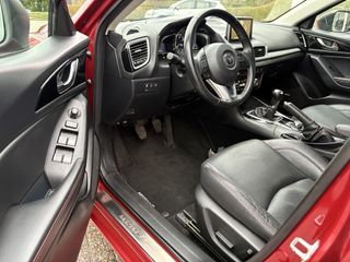 Voertuigafbeelding 8