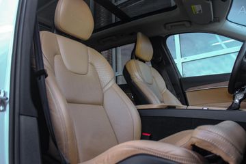 Voertuigafbeelding 15