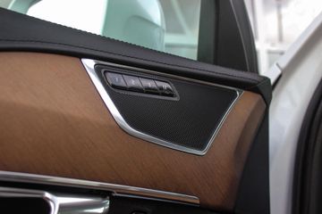 Voertuigafbeelding 40