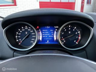 Voertuigafbeelding 16