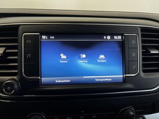 Voertuigafbeelding 12