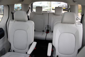 Voertuigafbeelding 25