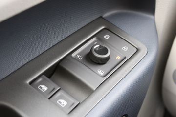 Voertuigafbeelding 35