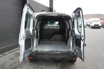 Voertuigafbeelding 6