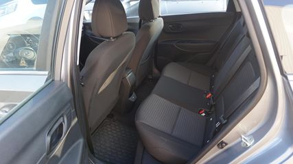 Voertuigafbeelding 10