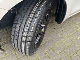 Voertuigafbeelding 14