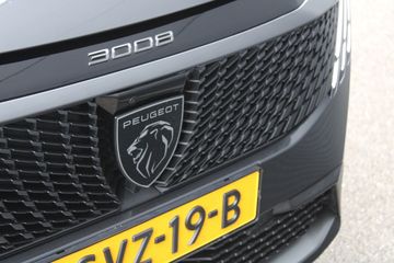 Voertuigafbeelding 8