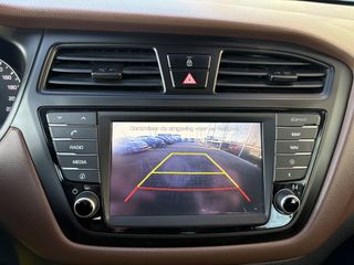 Voertuigafbeelding 17