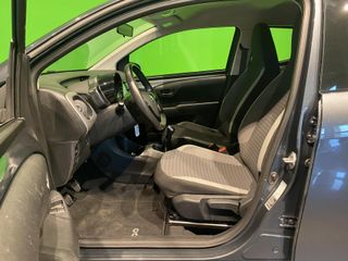 Voertuigafbeelding 9