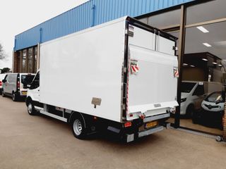 Voertuigafbeelding 3