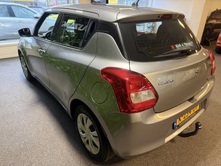 Voertuigafbeelding 3