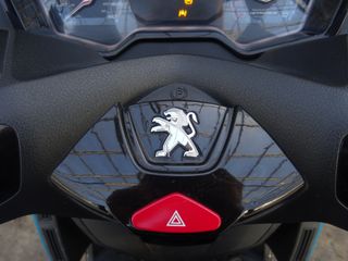 Voertuigafbeelding 24