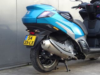 Voertuigafbeelding 6