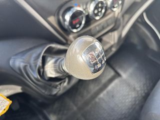 Voertuigafbeelding 7