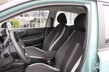 Voertuigafbeelding 8