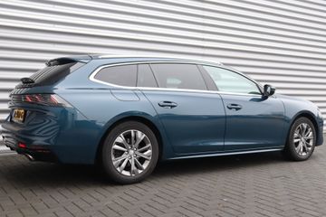 Voertuigafbeelding 6