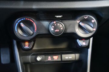 Voertuigafbeelding 12