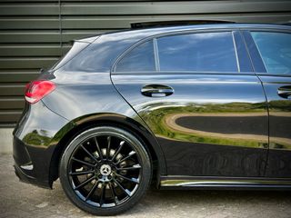 Voertuigafbeelding 16