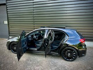 Voertuigafbeelding 8