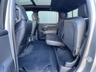 Voertuigafbeelding 38