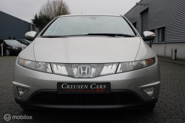 Voertuigafbeelding 8