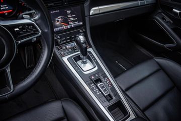 Voertuigafbeelding 17