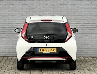 Voertuigafbeelding 6