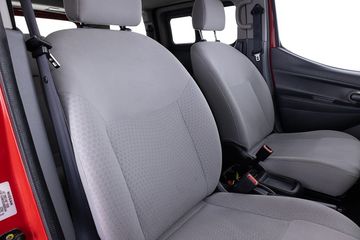 Voertuigafbeelding 4