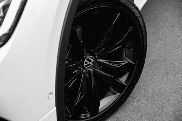 Voertuigafbeelding 5