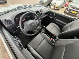 Voertuigafbeelding 12