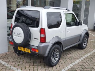 Voertuigafbeelding 4