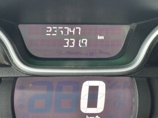 Voertuigafbeelding 13