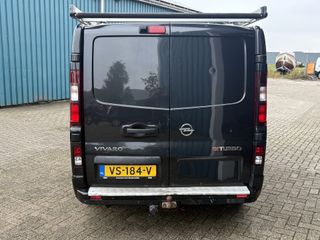 Voertuigafbeelding 6