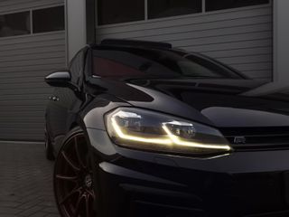 Voertuigafbeelding 4