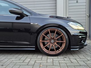 Voertuigafbeelding 6