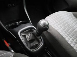 Voertuigafbeelding 16