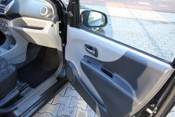 Voertuigafbeelding 17