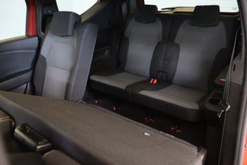 Voertuigafbeelding 5