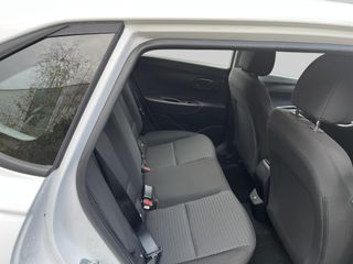 Voertuigafbeelding 13