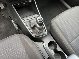 Voertuigafbeelding 17