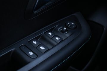 Voertuigafbeelding 38