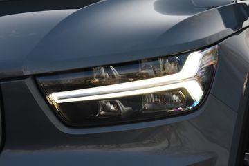 Voertuigafbeelding 12