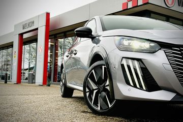 Voertuigafbeelding 3